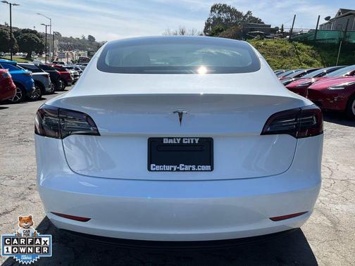 2023 Tesla Model 3 Standard Range