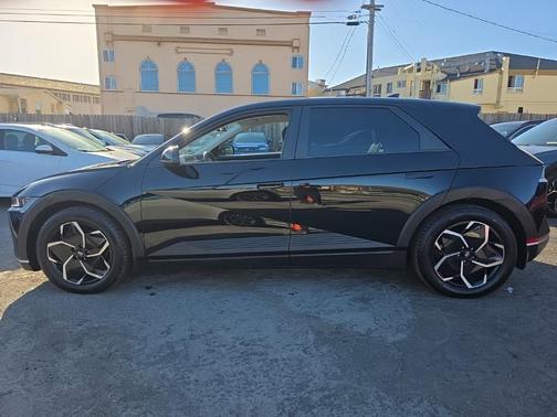2023 Hyundai IONIQ 5 SEL