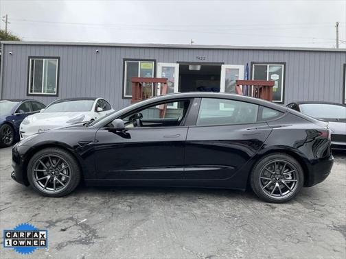2022 Tesla Model 3 Standard Range