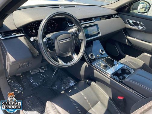 White 2018 Land Rover Range Rover Velar P380 SE R-Dynamic