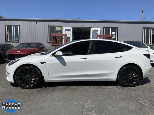 2023 Tesla Model 3 Performance