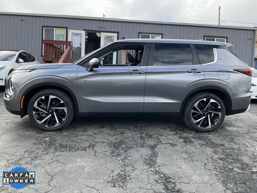 2023 Mitsubishi Outlander PHEV SE S-AWC
