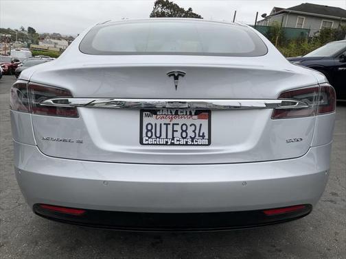 2017 Tesla Model S 90D