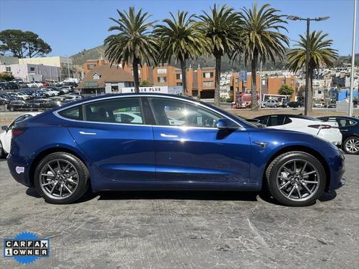 2019 Tesla Model 3 Standard Range Plus