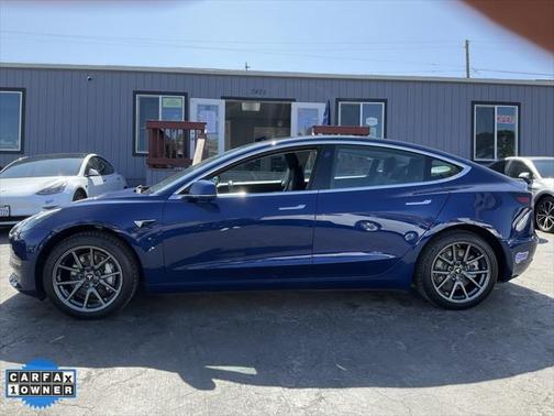 2019 Tesla Model 3 Standard Range Plus