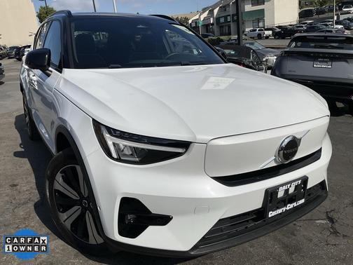 2023 Volvo XC40 Recharge Pure Electric Twin Plus