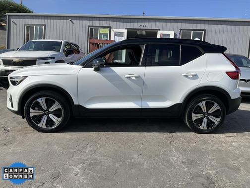 2023 Volvo XC40 Recharge Pure Electric Twin Plus