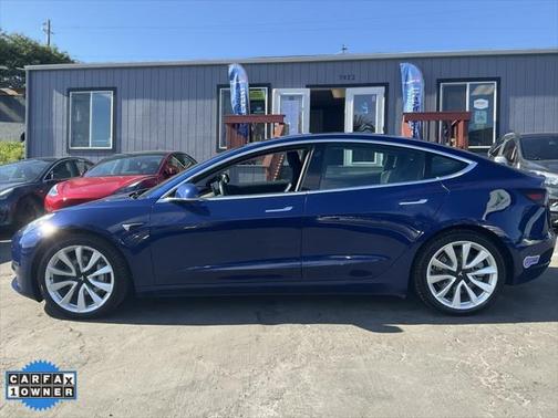 2018 Tesla Model 3 Long Range