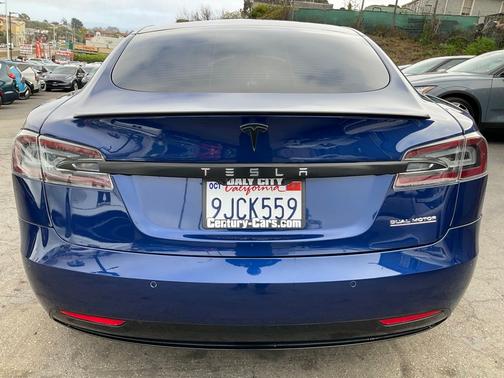 Deep Blue Metallic 2020 Tesla Model S Performance