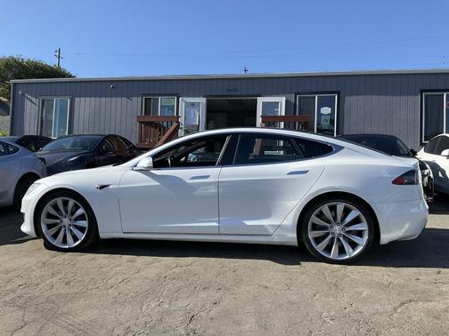 2021 Tesla Model S Long Range Plus