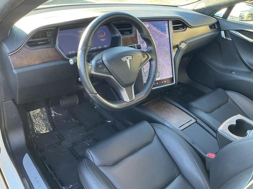 2021 Tesla Model S Long Range