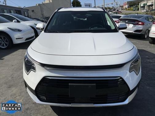 2023 Kia Niro Touring
