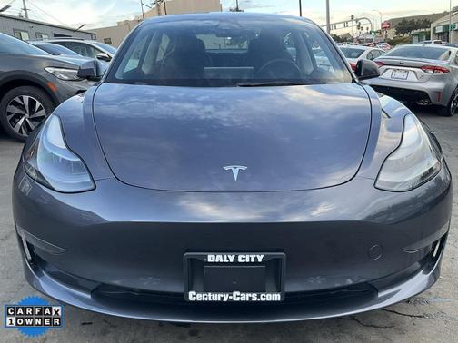 2023 Tesla Model 3 Standard Range