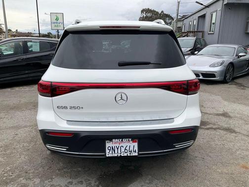 2023 Mercedes-Benz EQB 250 Base