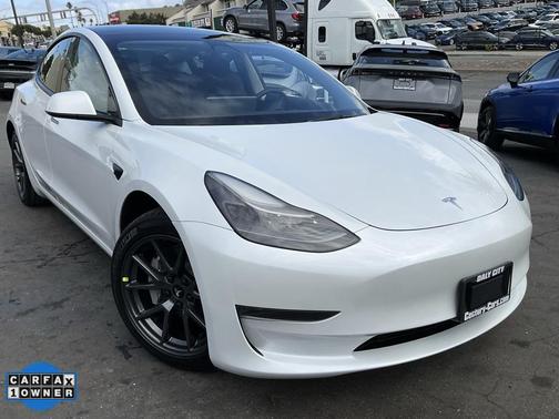 2023 Tesla Model 3 Standard Range