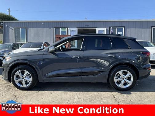 2025 Audi Q6 e-tron Premium Plus