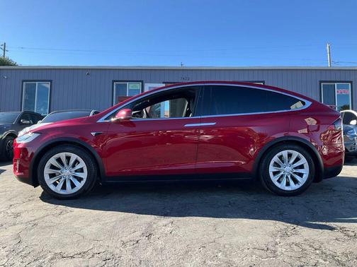 2017 Tesla Model X 75D