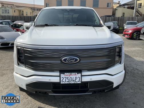 2022 Ford F-150 Lightning LARIAT