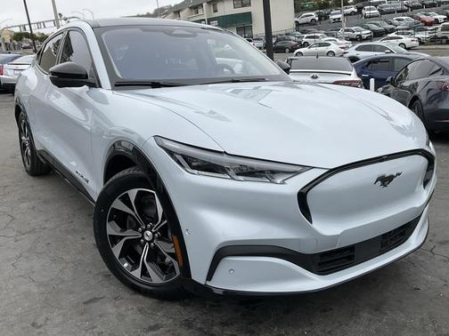 2023 Ford Mustang Mach-E Premium