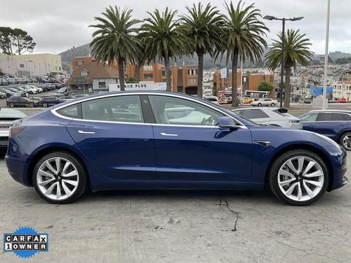 2019 Tesla Model 3 Standard Range Plus