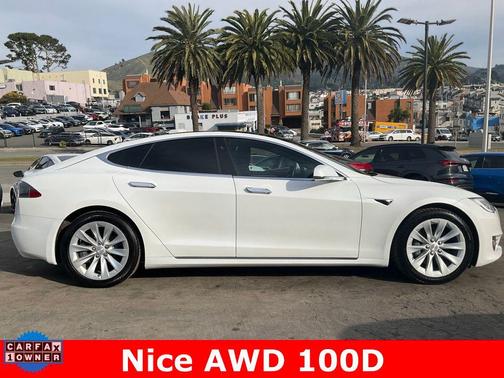 Pearl White Multi-Coat 2017 Tesla Model S 100D