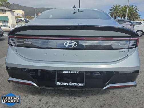 2024 Hyundai SONATA Hybrid SE