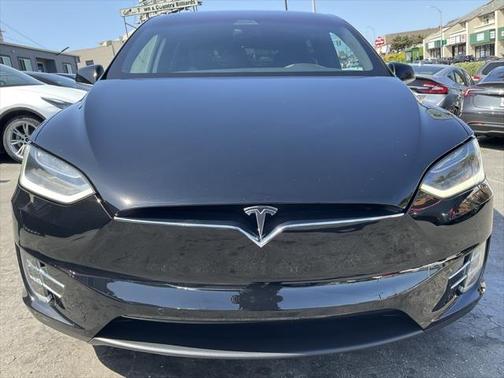 2017 Tesla Model X 75D