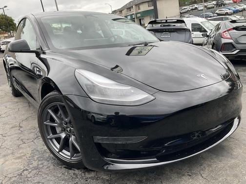 2023 Tesla Model 3 Long Range