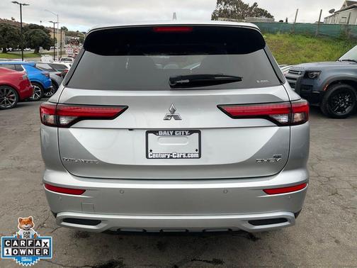 2024 Mitsubishi Outlander PHEV SE S-AWC