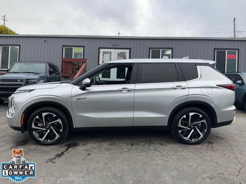2024 Mitsubishi Outlander PHEV SE S-AWC