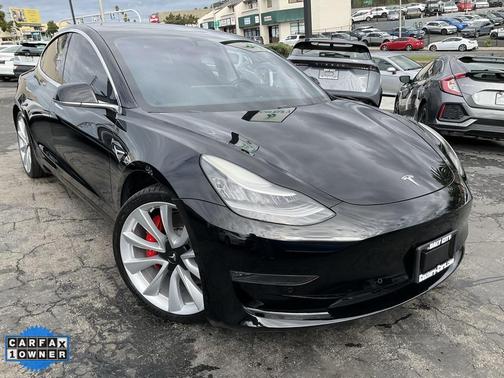 2019 Tesla Model 3 Performance