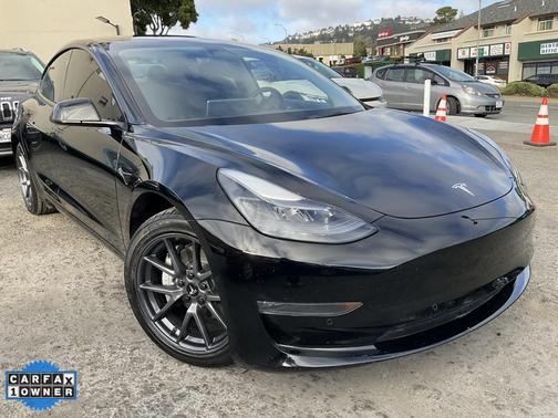 2022 Tesla Model 3 Long Range
