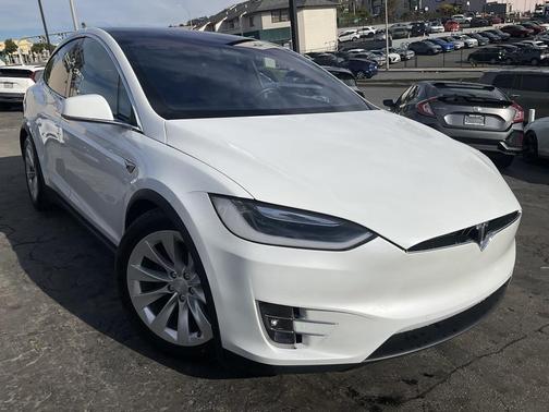 2017 Tesla Model X 75D