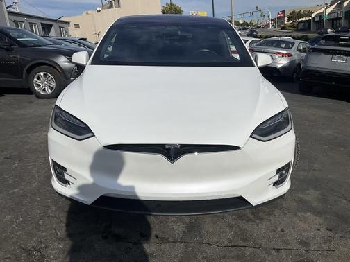2017 Tesla Model X 75D