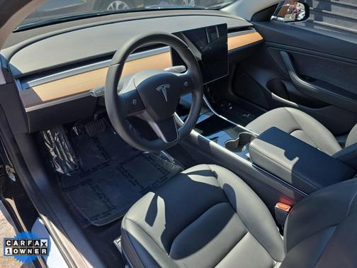 2019 Tesla Model 3 Standard Range Plus