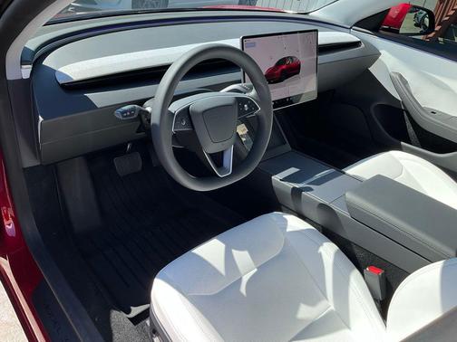 2024 Tesla Model 3 Long Range