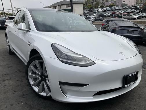 2019 Tesla Model 3 Long Range