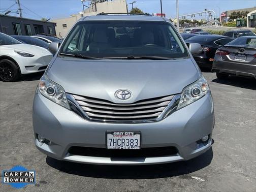 2015 Toyota Sienna XLE