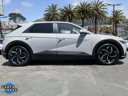 2024 Hyundai IONIQ 5 SE