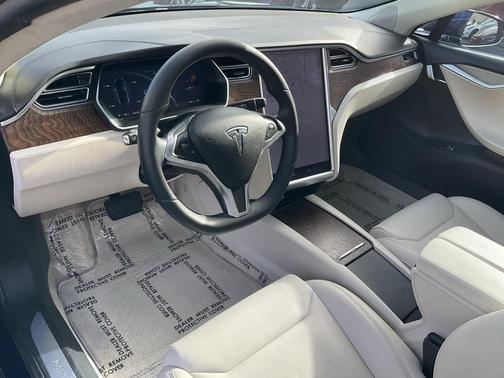 2017 Tesla Model S 75