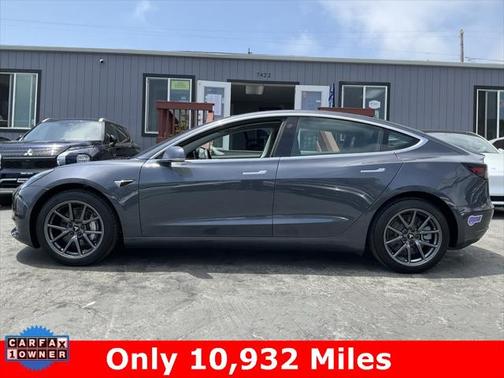 2018 Tesla Model 3 Mid Range