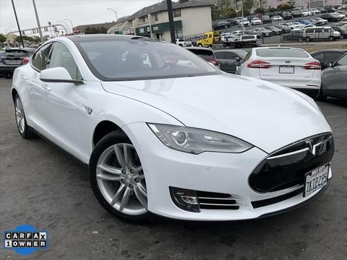 2015 Tesla Model S 85