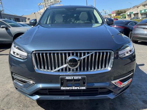 Denim Blue Metallic 2023 Volvo XC90 Recharge Plug-In Hybrid Ultimate