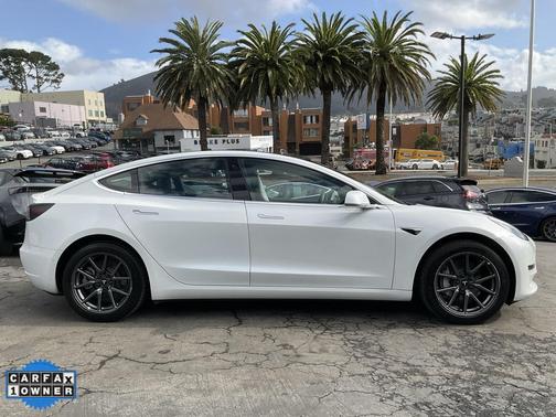 2018 Tesla Model 3 Mid Range