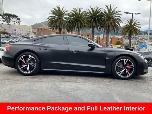 Mythos Black Metallic 2022 Audi e-tron GT Premium Plus