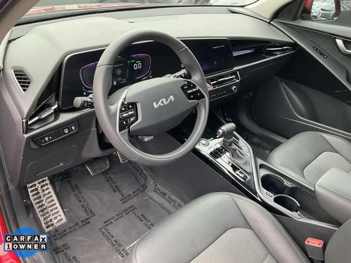 2024 Kia Niro Touring