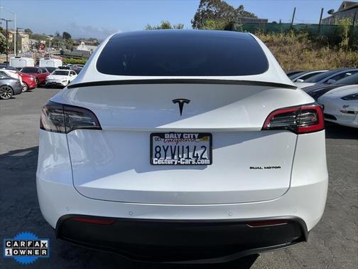 2021 Tesla Model Y Long Range Dual Motor All-Wheel Drive