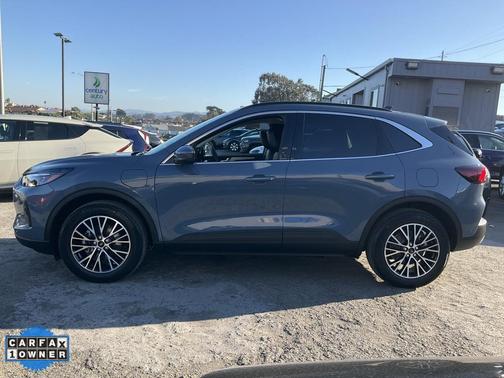 2023 Ford Escape PHEV SE