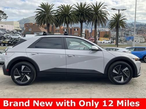 2025 Hyundai IONIQ 5 SEL