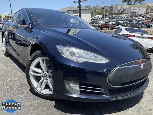 2015 Tesla Model S 85